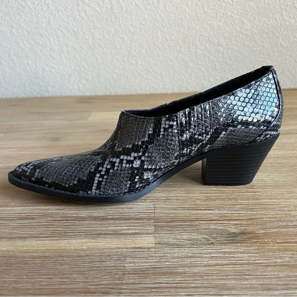 Zara Block Heel Shoes Women Size 36 US 6 Snake Print Western Pointed Toe Stylish